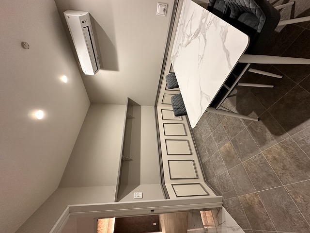 80E71C41-2AC8-48D6-BC07-05AD834C486B