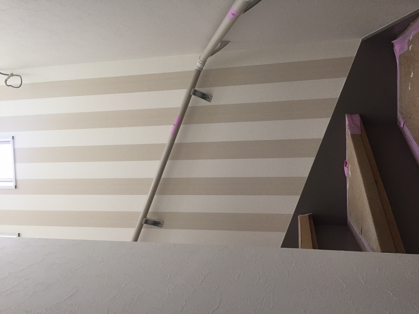 階段のアクセントクロス