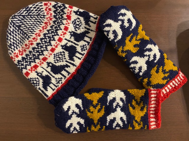 宇都宮からの荷物…