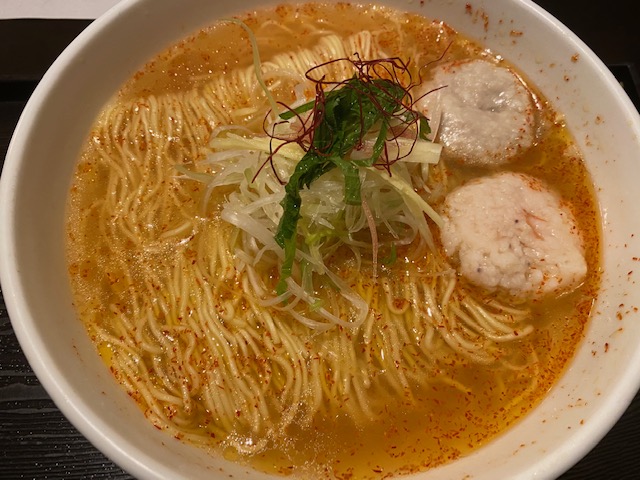 昼食には、やっぱり麺！