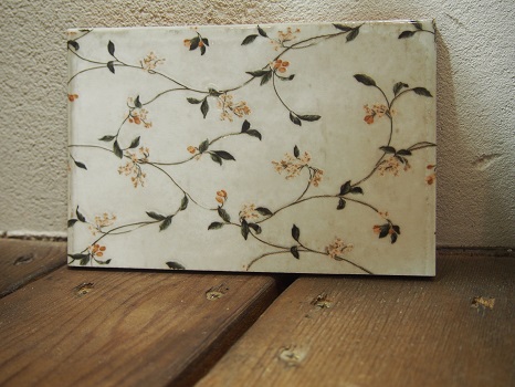 気になるタイル-①