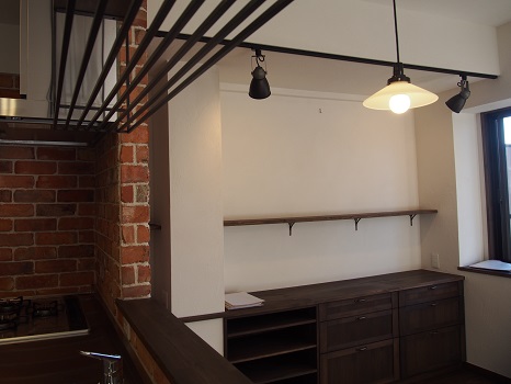 ダイニング収納