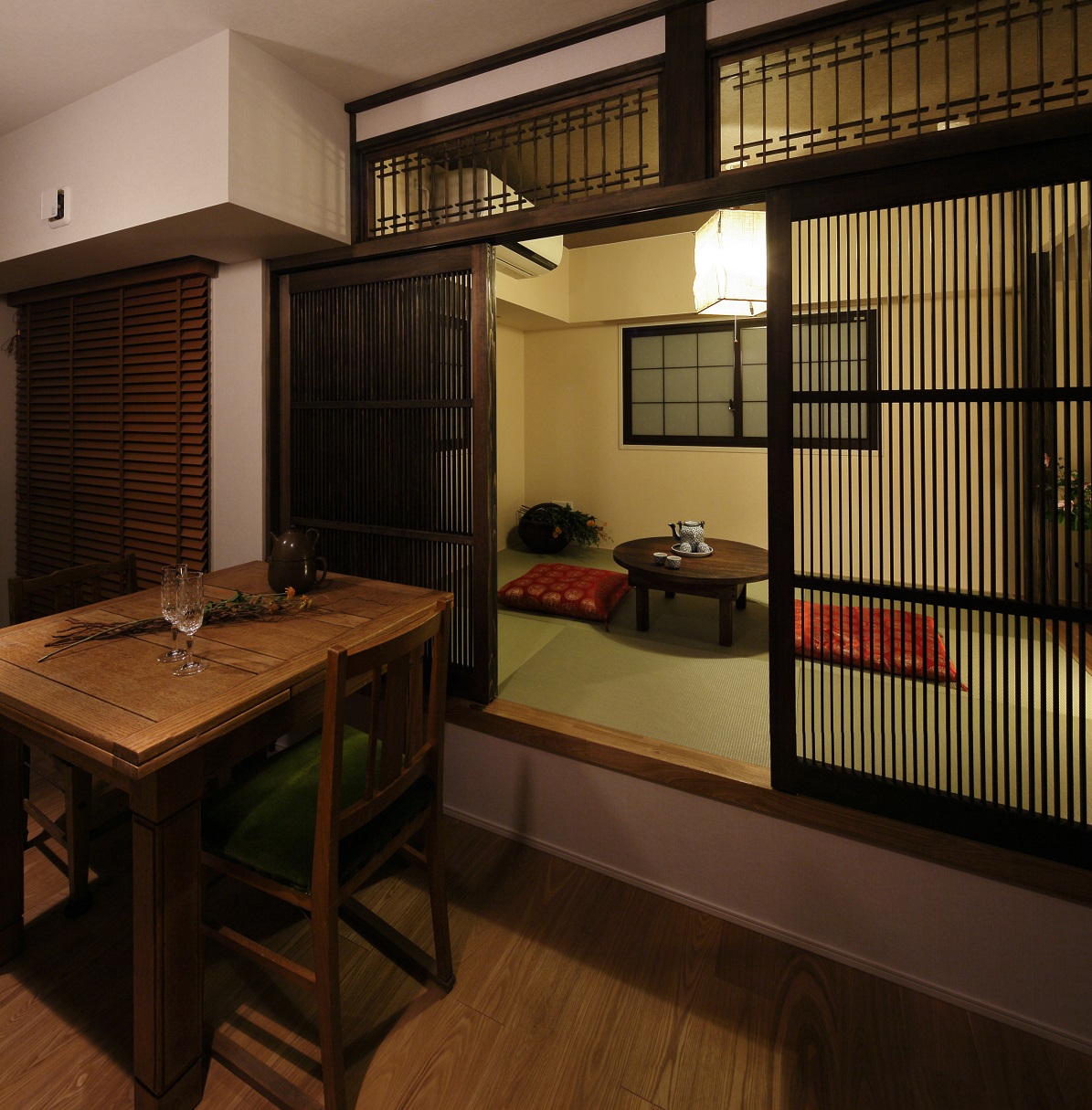 優秀賞受賞　住まいのインテリアコーディネーションコンテスト　格子扉・欄間のある小上がり和室
