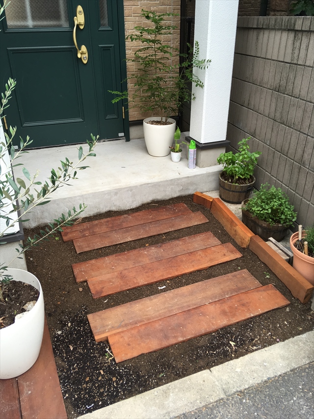 カフェの扉　その2