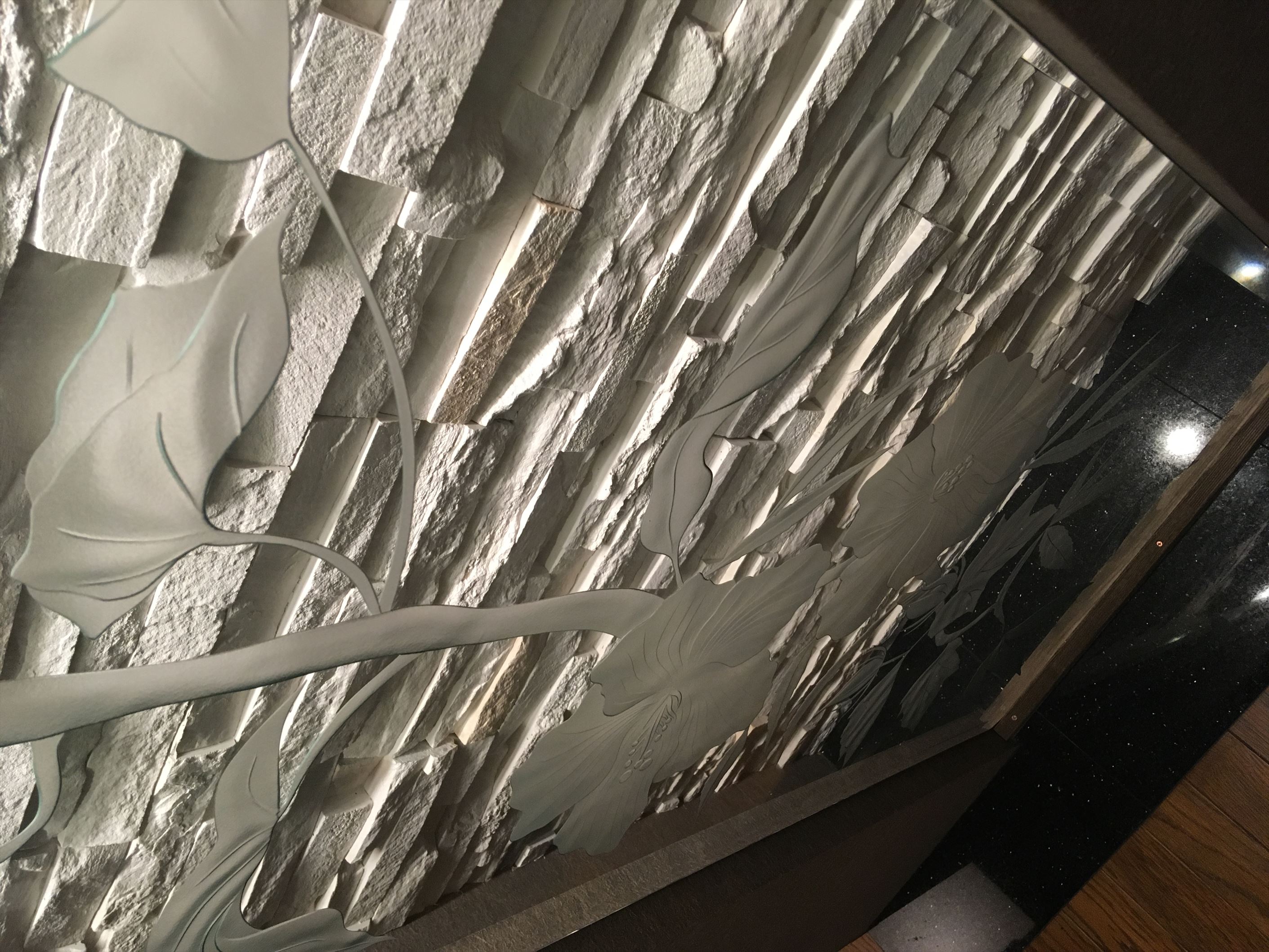 ﾀﾞｰｸｽﾀｲﾘｯｼｭ