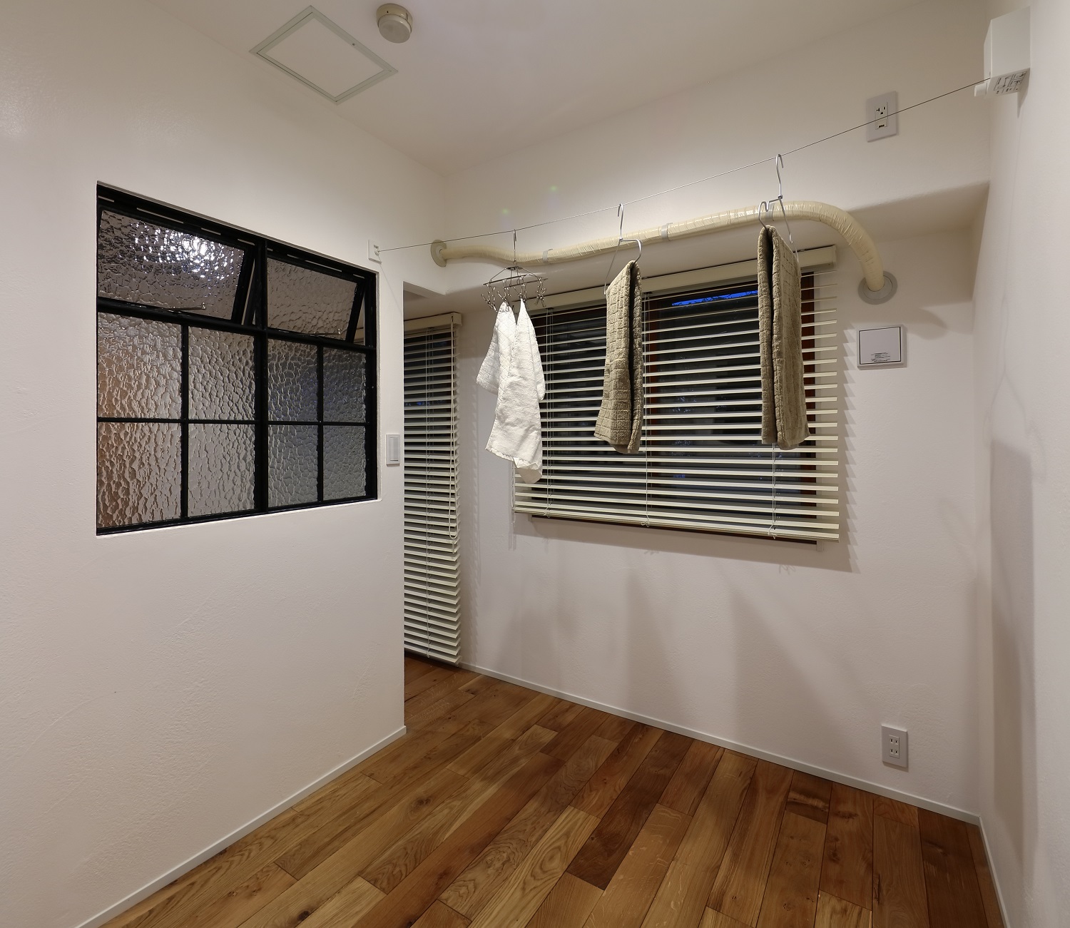 R壁のお家の施工実例