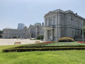 224B98E1-20B2-49B1-A05F-78CD9D38834C