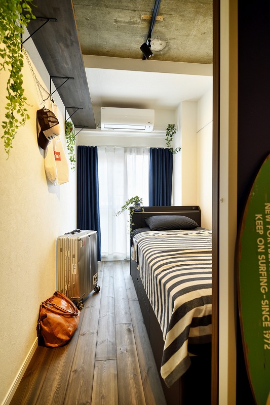 R形状を組み合わせたサーファーの家/Photo