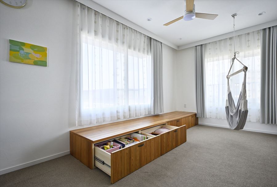 造作ベンチ収納