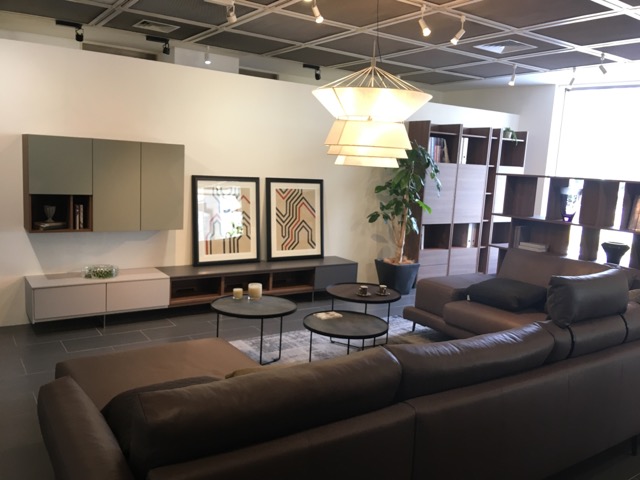 9FA4AFF8-2F77-4C34-B4F9-03326DE9A008