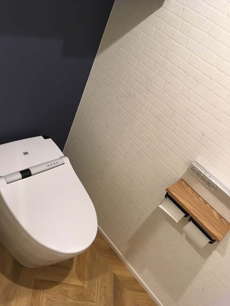 CDF0109E-E2D1-467A-891A-EA0D665C883D