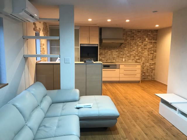 13AAA88E-6177-4966-9223-F401AC371D8F