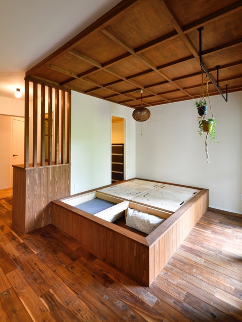 E7D4B40C-6DB7-4787-9656-252777334B2F