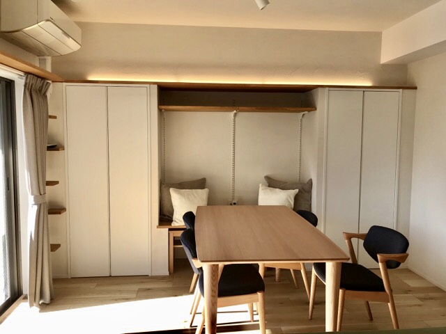 38F0AAED-1583-4A77-877D-81BCDADE6C18