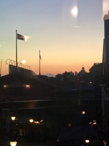 946BCC58-1458-4ACF-92A3-B95D851F471F