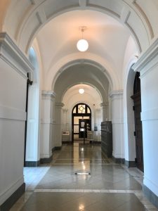 35C9594B-97F2-4213-A6E4-AC960C1FB71B