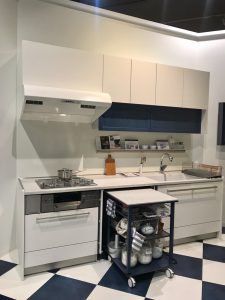 4A82A50E-EBFD-417A-9EE1-6021CD6AFDCA