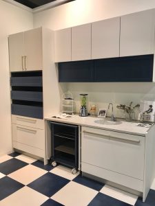 6C832554-0F64-45CC-B2A5-BDB79BD7A109