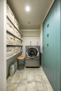 3CE84777-324F-4B53-BA31-02960C901462