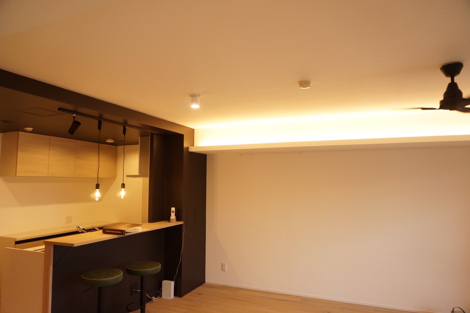 LDKを自分好みに〜キッチンは既存再利用〜