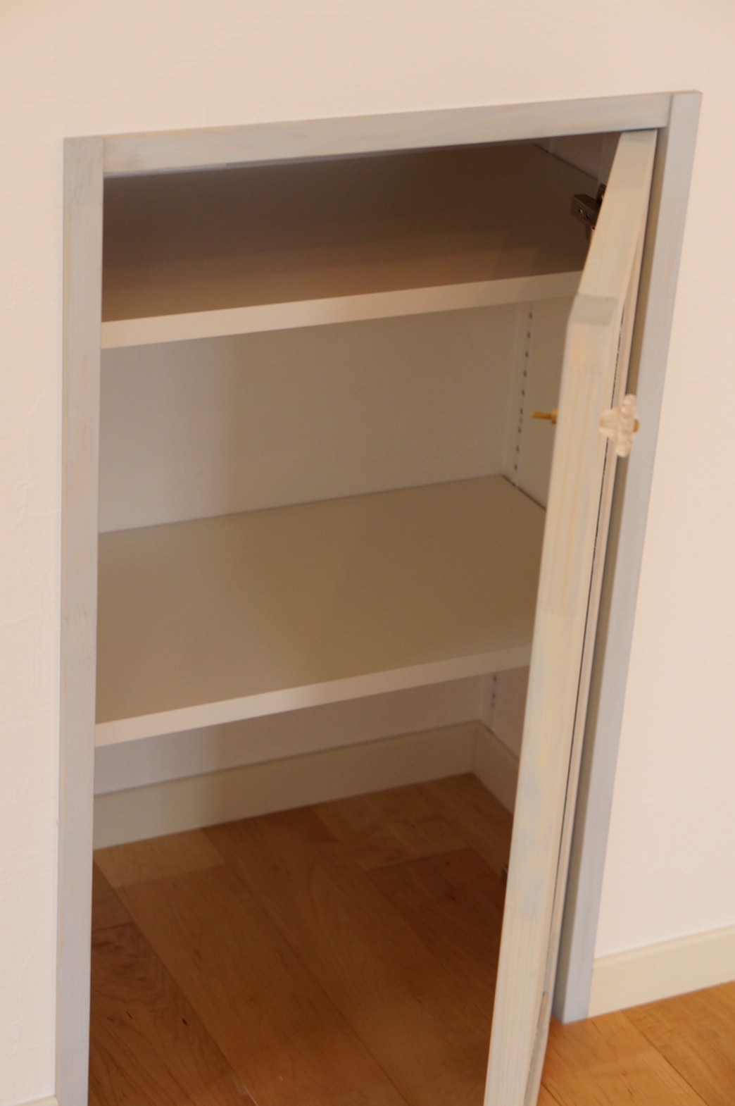 ご主人の晩酌セットはこちらに収納♪