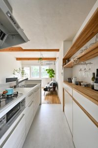 721B12A4-81FB-4835-8599-0D810C3D02E3