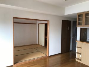 AD61DD7D-26C9-4A71-A1A9-D4997E161506