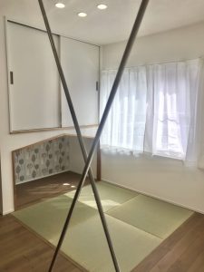 3C03A5EA-513A-476B-A93F-2FA50C2B8C5C