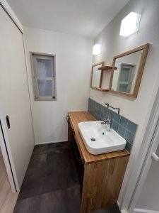 FEA0D114-A43E-4D9C-B25F-4C9253BBC4B5