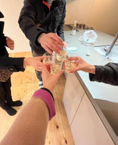 A632130F-6949-45BC-B0A4-1423D7080D93