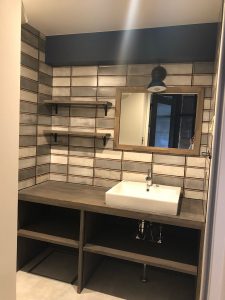 65545613-88D1-4602-BD70-B02DEA414738