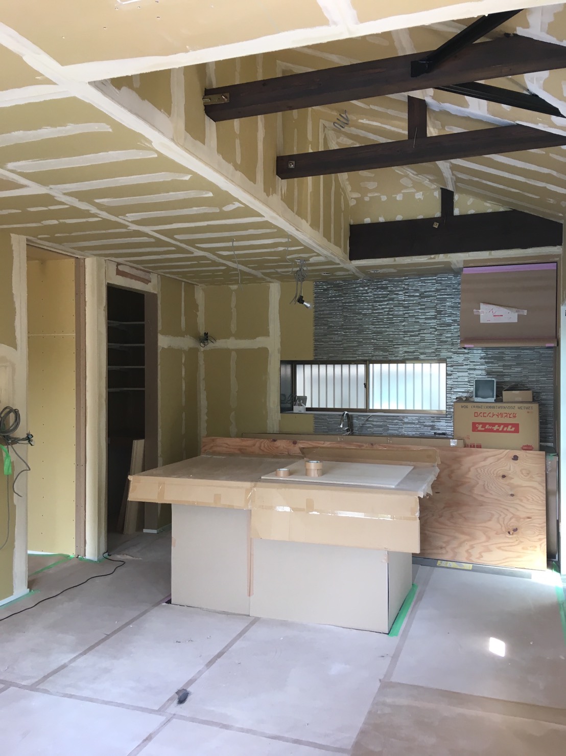 シックなお家、進行中♪