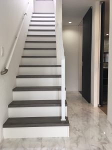 E36B8B0A-54A3-4DF7-8BC7-DA38B3649C9E