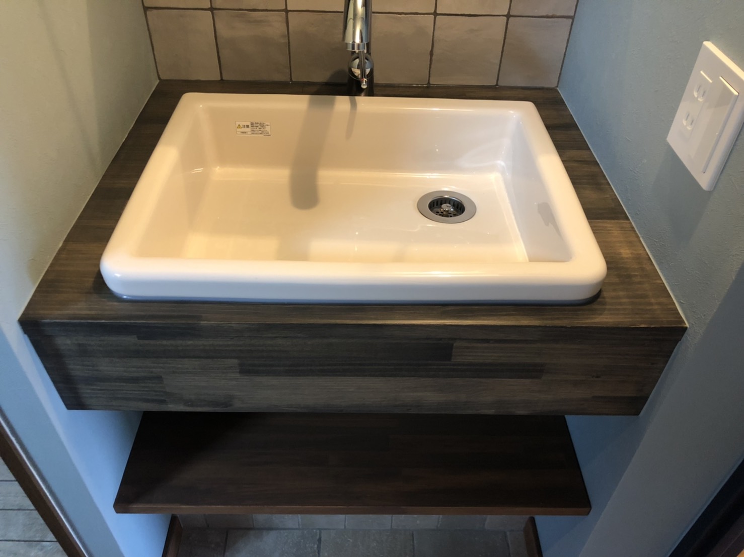 アイランドカウンターがあるお家、完成しました　〜洗面台編〜