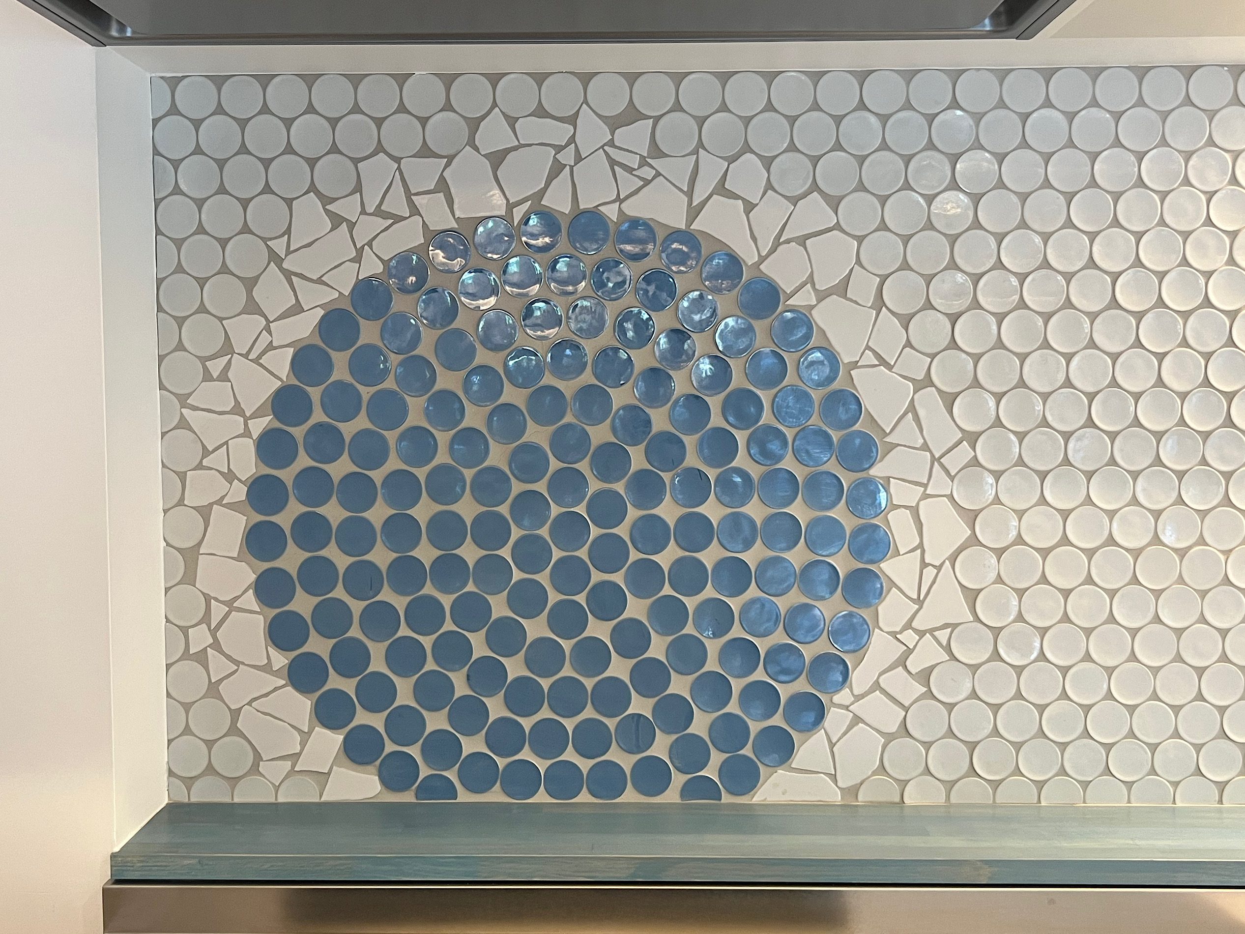 丸いタイルで丸を描きました！