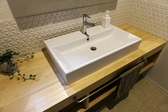 施工事例『都市の中で森呼吸 ～ウチソト一体の「質の高い住宅」』、公開されました♪