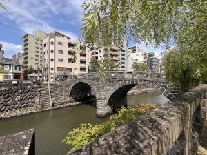 56DBEF38-9CEB-428D-93E9-395D0FF9BACF