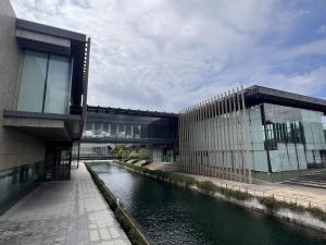 77020EE3-D2EF-408A-BADE-4F9513B408E1