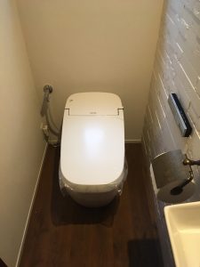 9908CACA-0702-463D-B7FF-57195FF9E7CE