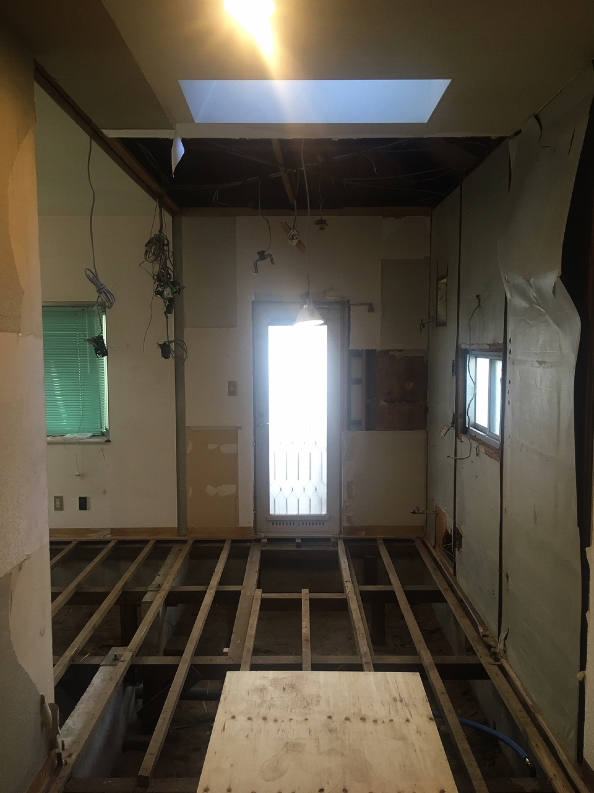 戸建て住宅をフルリノベ