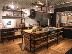 F6F3CC71-8C89-4A16-A378-D99BCDD11348