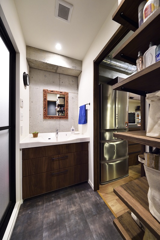 土間続きの書斎が印象的な空間有効利用リフォーム⋆*