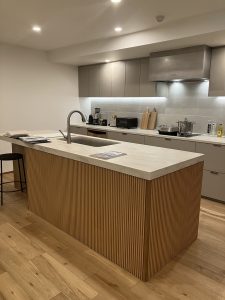 6D921C28-4F9B-4B0C-B4E8-33762DDA505F