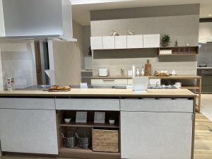 A4C41701-2DA3-4B6F-842F-C3256C3FED95