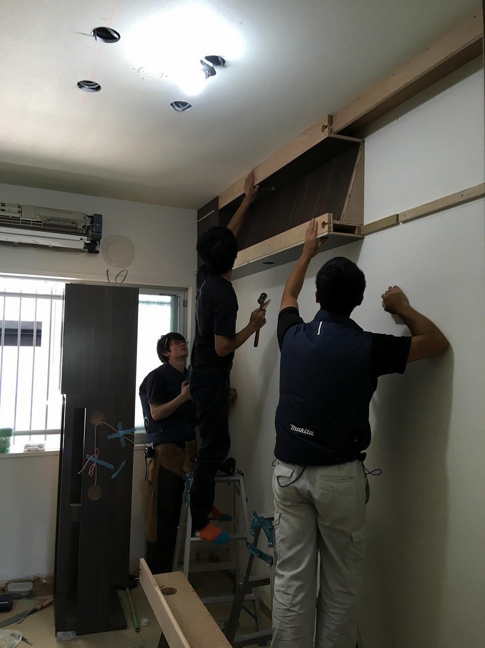 造作風な洗面台