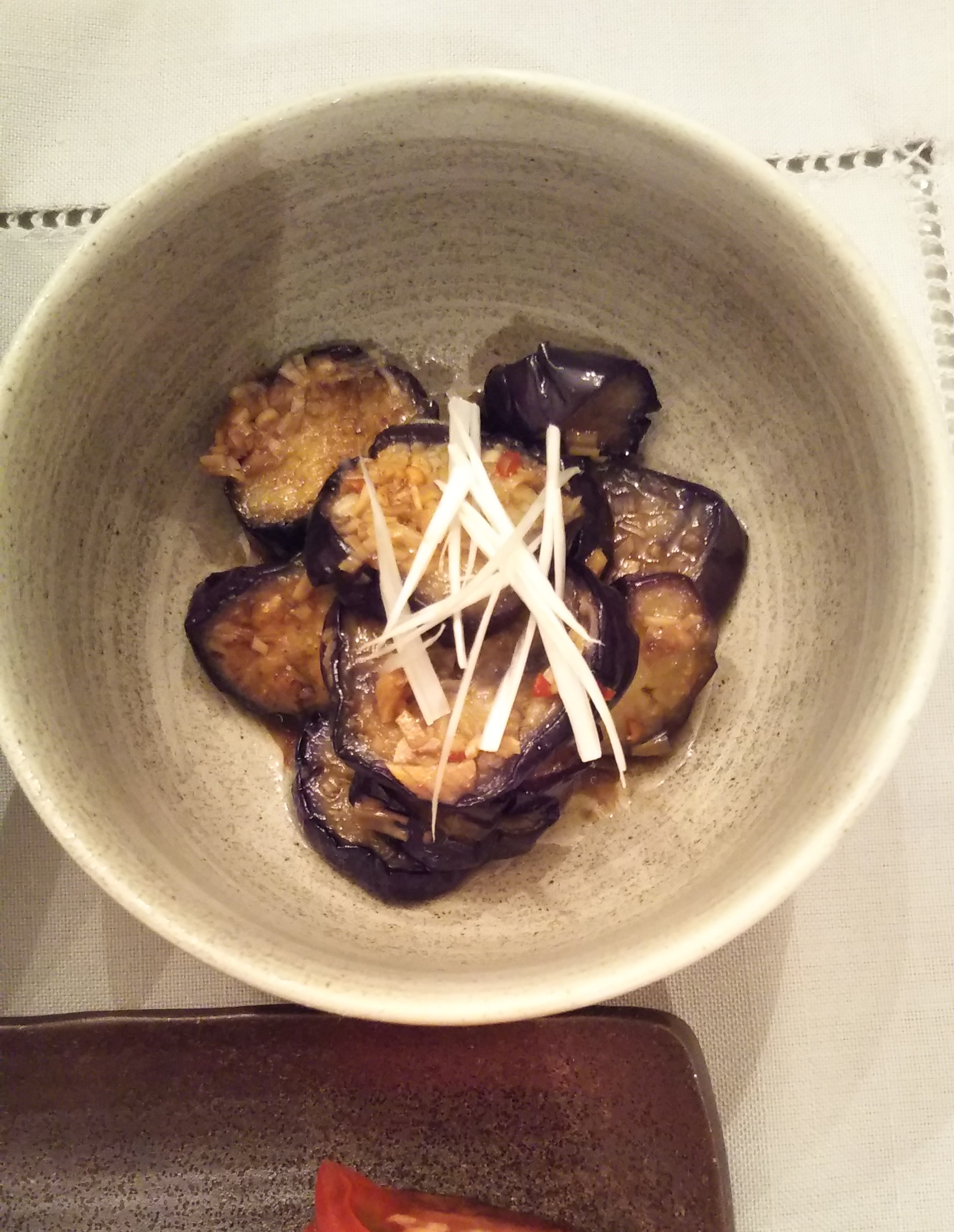 和食に合う器が　ない