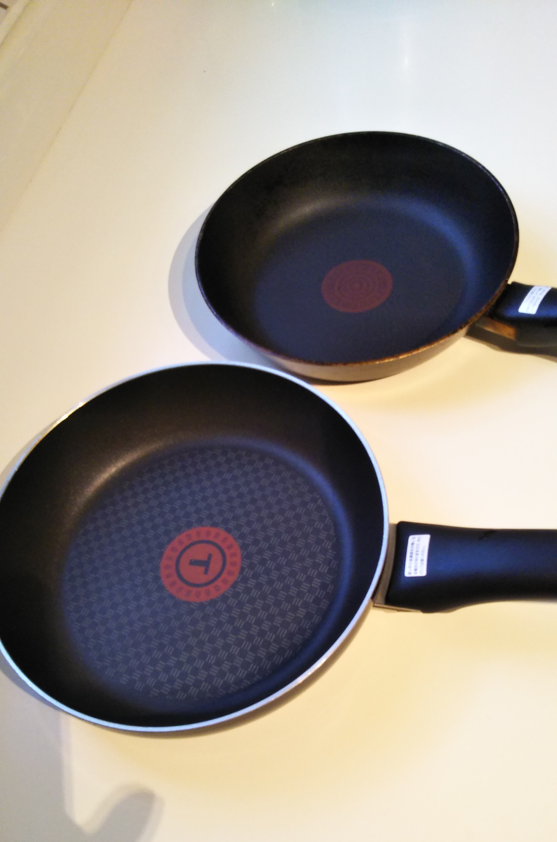 吸盤付きシリコンタワシ