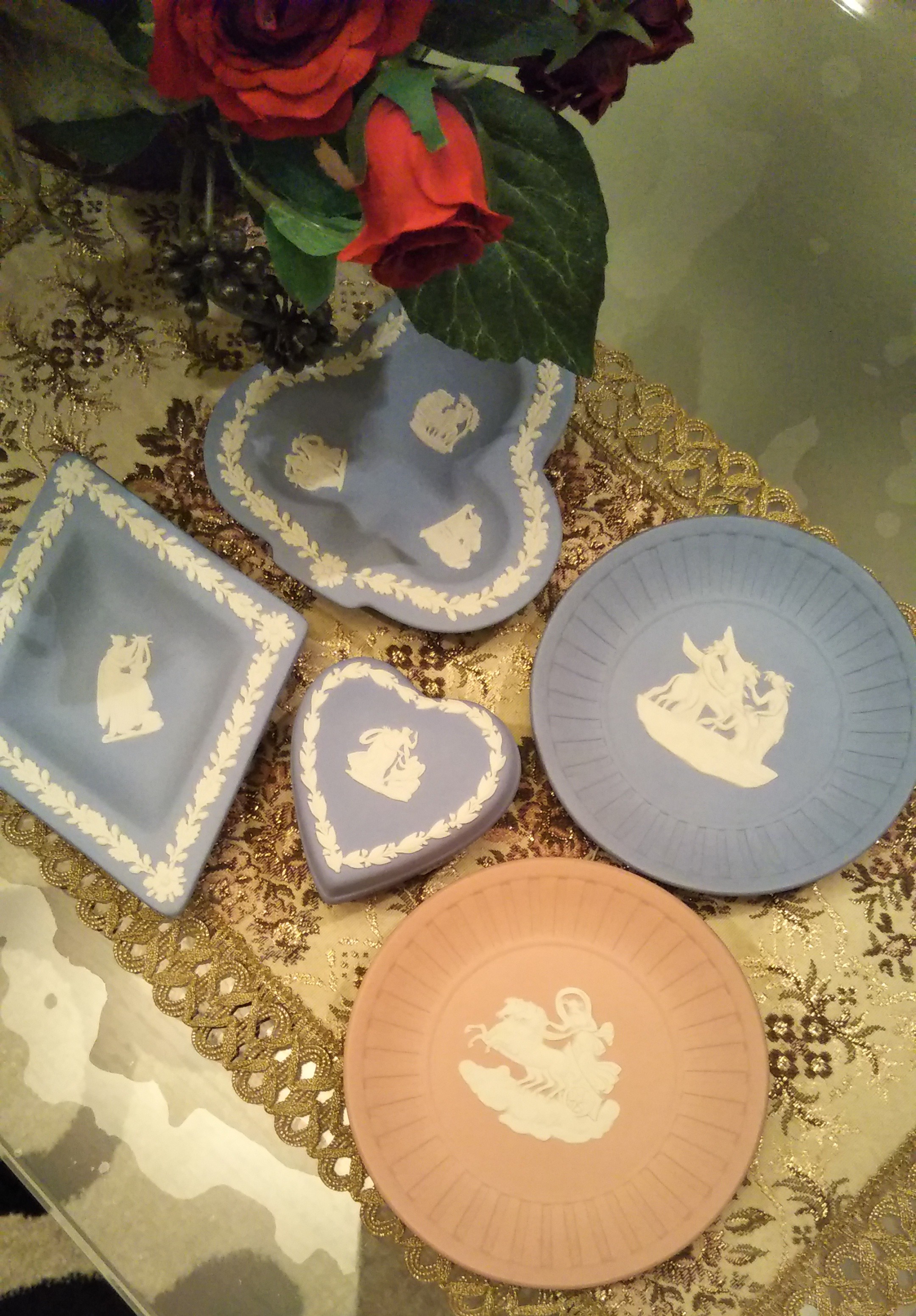 食器をコレクションする