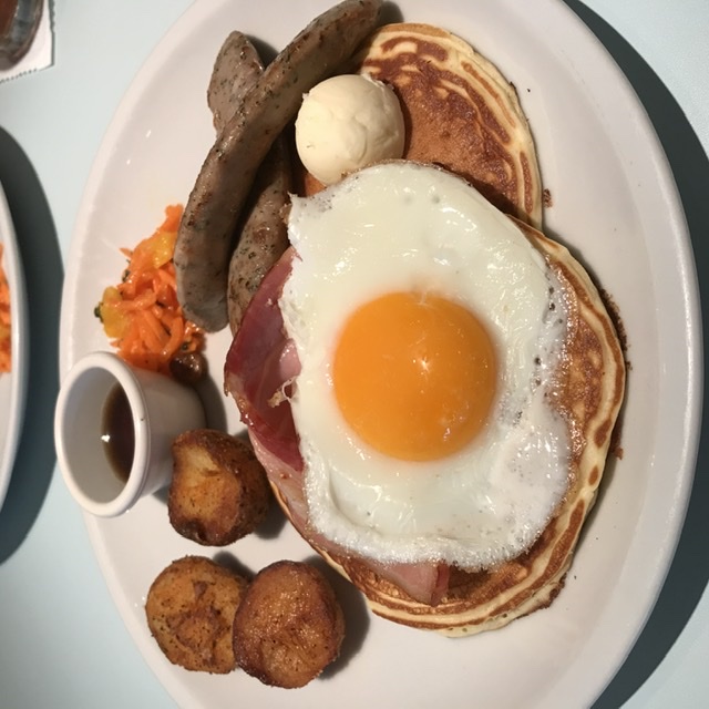 パンケーキはご飯です