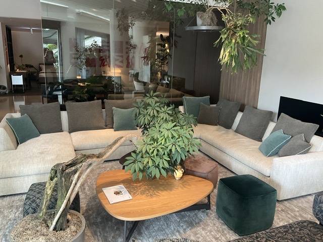 852067FB-238C-4EEA-AA90-E19CD9B9AB7A